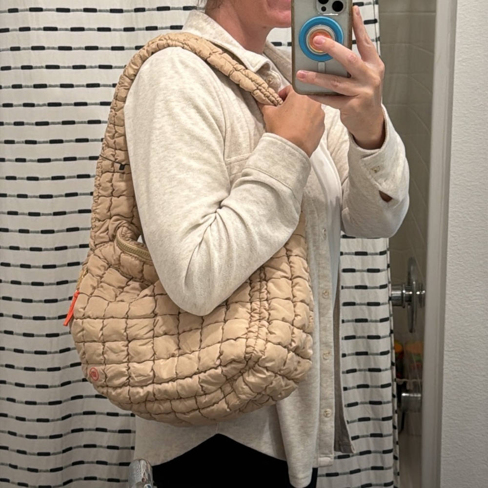Tan Quilted Shoulder Bag with Puffy Design by wantable - Picture 5 of 5